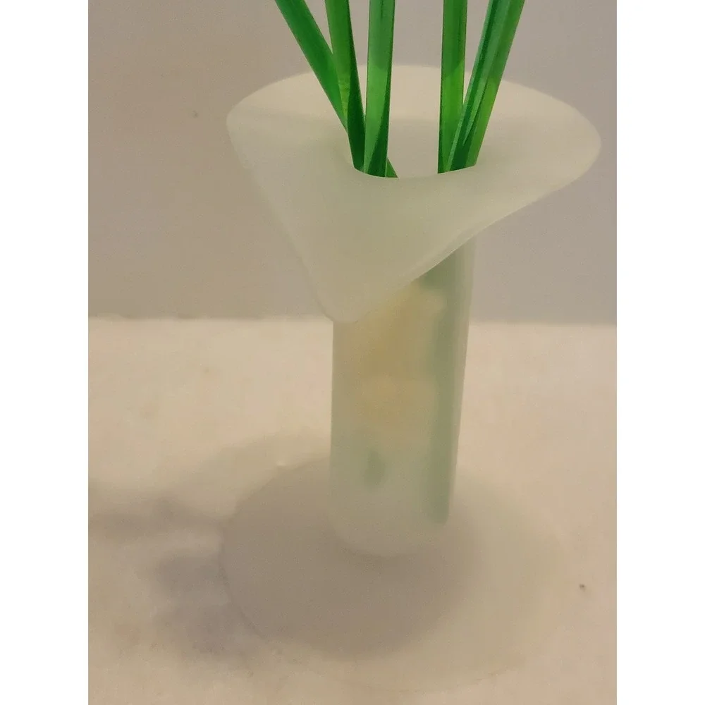 Avon Glass Floral Arrangement Bouquet Frosted Vase Art Glass Multicolor